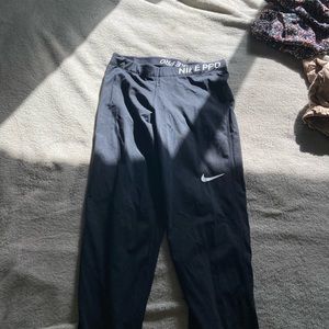 Nike pro leggings